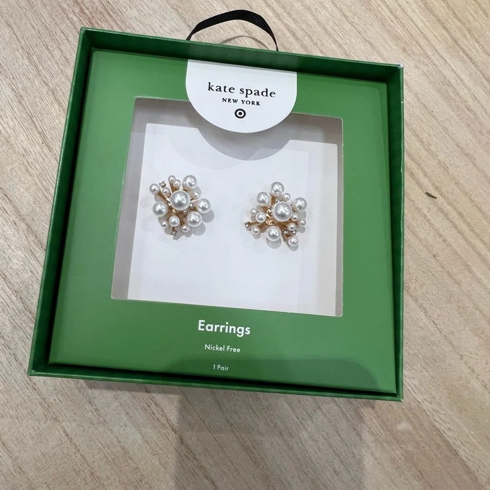 Kate Spade x Target Pearl Cluster Stud Earrings - Picture 4 of 4